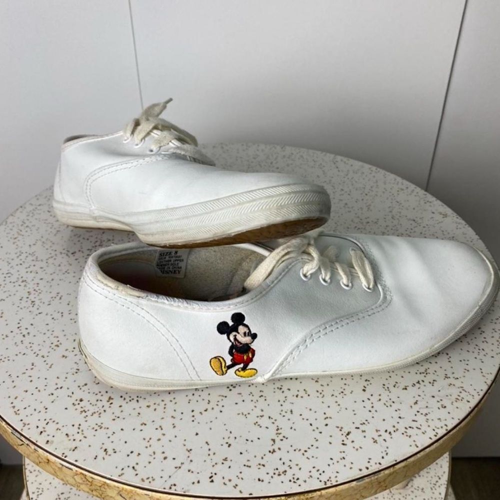 DISNEY | White and Red Sneakers with Mickey Mouse Design Size 8